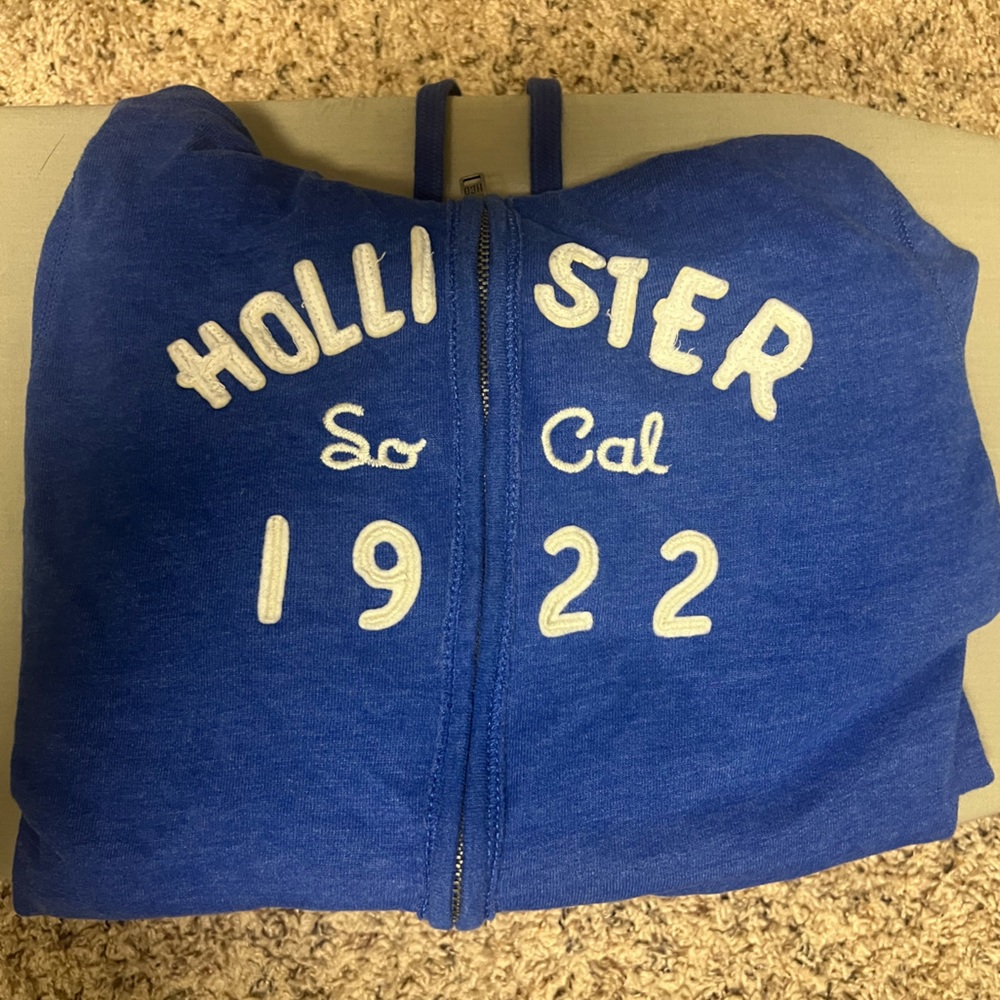 Hollister Zip Up Sweatshirt BLUE